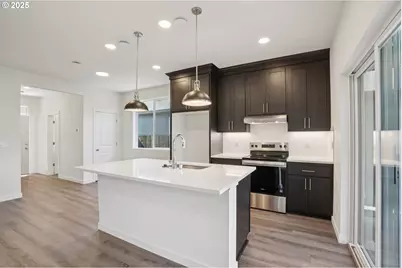 1722 NW 18th St, Battle Ground, WA 98604 - Photo 3