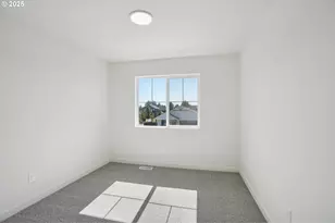 1722 NW 18th St, Battle Ground, WA 98604 - Photo 9