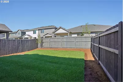 1722 NW 18th St, Battle Ground, WA 98604 - Photo 17