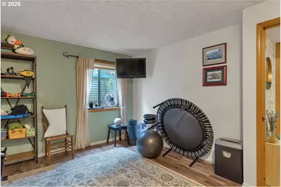 5240 Chapman St S, Salem, OR 97306 - Photo 25