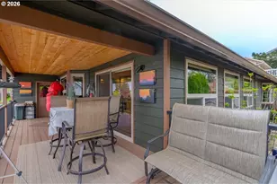 5240 Chapman St S, Salem, OR 97306 - Photo 43