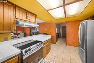 1111 NW Satara Ct, Salem, OR 97304 - Photo 19