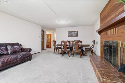 1145 NW Sunnywood Ct, McMinnville, OR 97128 - Photo 7