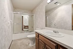 1145 NW Sunnywood Ct, McMinnville, OR 97128 - Photo 25