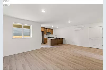 5913 NE 70th St, Vancouver, WA 98661 - Photo 3