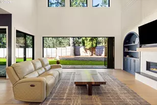 19151 Marlin Ct, Lake Oswego, OR 97035 - Photo 11