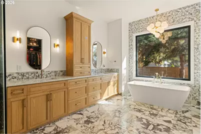 19151 Marlin Ct, Lake Oswego, OR 97035 - Photo 23