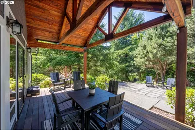 68260 Ridge Rd, North Bend, OR 97459 - Photo 9