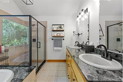 68260 Ridge Rd, North Bend, OR 97459 - Photo 29
