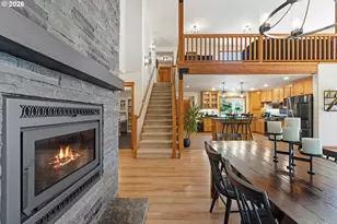 68260 Ridge Rd, North Bend, OR 97459 - Photo 15