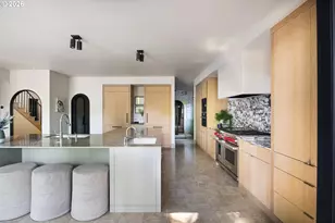 2208 NE 28th Ave, Portland, OR 97212 - Photo 11