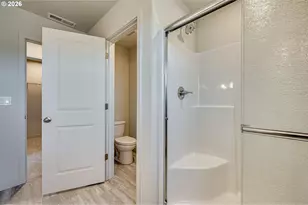 2002 Henderson Wy, Longview, WA 98632 - Photo 19