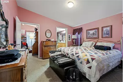 2512 Maia Loop, Springfield, OR 97477 - Photo 25