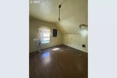 3627 NE 9th Ave, Portland, OR 97212 - Photo 17