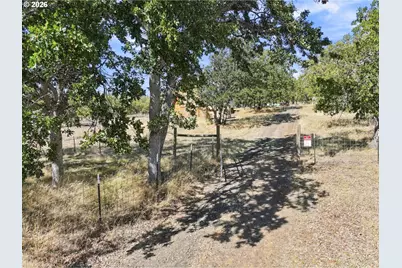 56 Meacham Rd, Goldendale, WA 98620 - Photo 3
