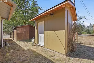 87775 Erdman Way, Veneta, OR 97487 - Photo 33