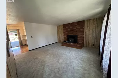 845 W Rose St, Lebanon, OR 97355 - Photo 17