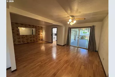 845 W Rose St, Lebanon, OR 97355 - Photo 9