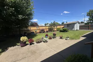 845 W Rose St, Lebanon, OR 97355 - Photo 39