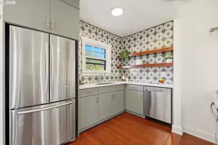 2012 SE Hemlock Ave, Portland, OR 97214 - Photo 11