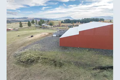71564 Palmer Junction Rd, Elgin, OR 97827 - Photo 11
