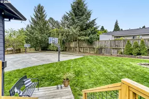 9244 SW Blake St, Tualatin, OR 97062 - Photo 25