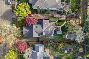 2050 Friendly St, Eugene, OR 97405 - Photo 41