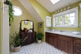 2050 Friendly St, Eugene, OR 97405 - Photo 27