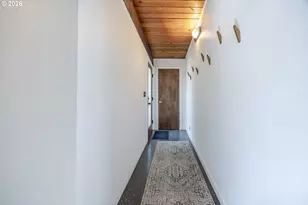 2889 Van Ave, Eugene, OR 97401 - Photo 7