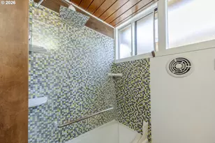 2889 Van Ave, Eugene, OR 97401 - Photo 31