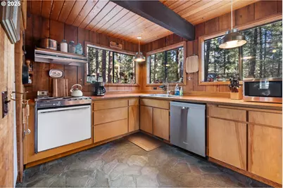 70780 Bitter Root, Sisters, OR 97759 - Photo 9