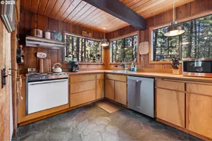 70780 Bitter Root, Sisters, OR 97759 - Photo 9