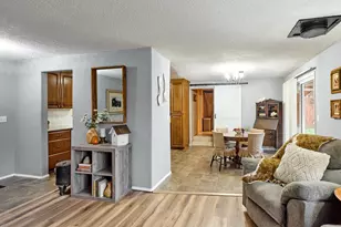 750 NE 5th St, Willamina, OR 97396 - Photo 7