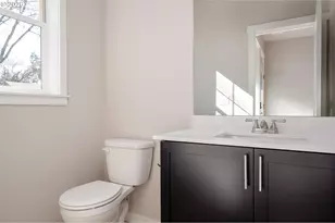 6235 SE Knapp St, Portland, OR 97202 - Photo 5