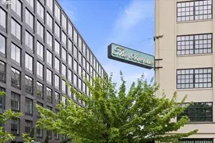 1400 NW Irving St, Portland, OR 97209 - Photo 31