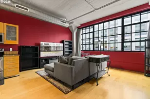 1400 NW Irving St, Portland, OR 97209 - Photo 15