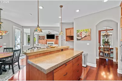 14322 SE Donatello Loop, Happy Valley, OR 97086 - Photo 11