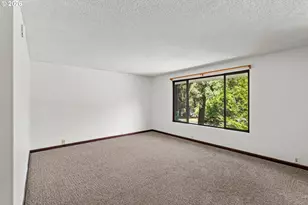 3616 Wilshire Ln, Eugene, OR 97405 - Photo 7