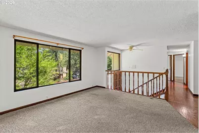 3616 Wilshire Ln, Eugene, OR 97405 - Photo 9