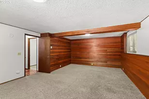 3616 Wilshire Ln, Eugene, OR 97405 - Photo 29