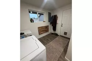 3647 SW Hwy 97, Madras, OR 97741 - Photo 17