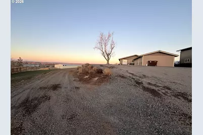 3647 SW Highway 97, Madras, OR 97741 - Photo 29