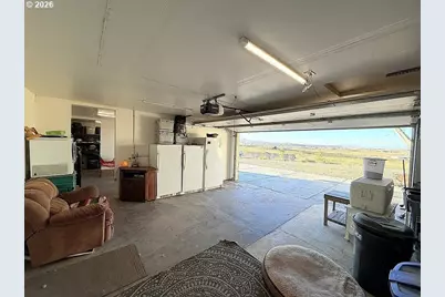 3647 SW Highway 97, Madras, OR 97741 - Photo 23