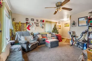 1008 Snipes St, The Dalles, OR 97058 - Photo 7