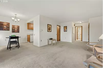 11490 SW Crown Dr #2, King City, OR 97224 - Photo 5