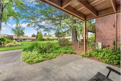 11490 SW Crown Dr #2, King City, OR 97224 - Photo 25