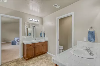 14368 Talawa Dr, Oregon City, OR 97045 - Photo 27