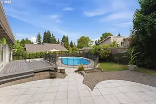 4437 NW Metolius Ct, Portland, OR 97229 - Photo 35