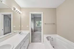 10217 NW Alder Grove Ln, Portland, OR 97229 - Photo 17