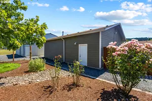 1221 47th Ave, Sweet Home, OR 97386 - Photo 27